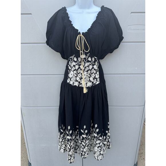 My Beachy Side Mariposa Off The Shoulders Embroidered Smocked Corset Dress Sz M - Picture 5 of 14